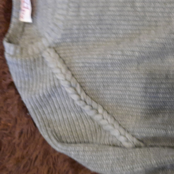 Vtg gray sweater - Picture 2 of 6